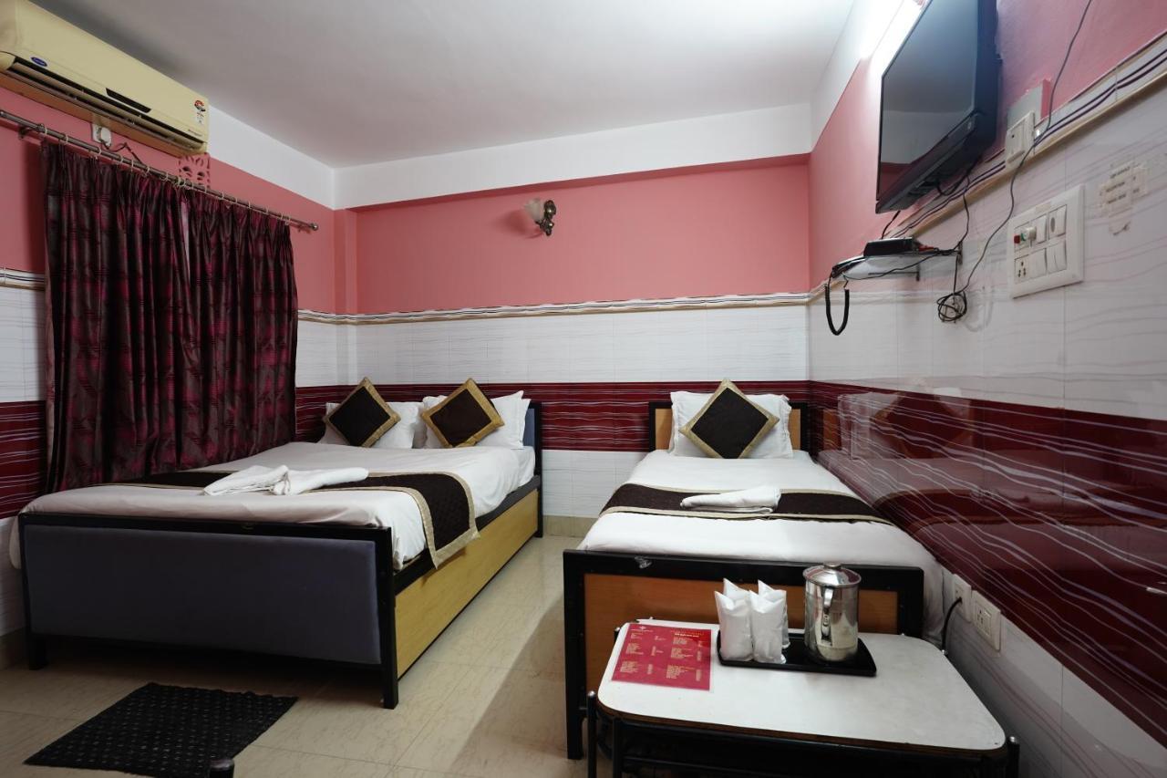 Tirupati Lodge Njp Siliguri Exterior foto